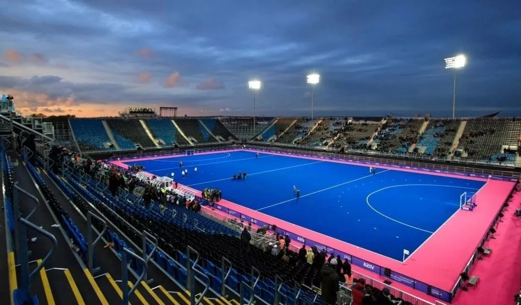 1574643489106844